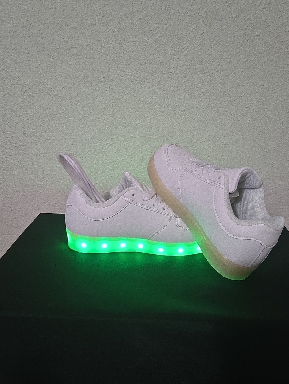 Kids White LED Light-Up Sneakers with Multiple Colors And Settings